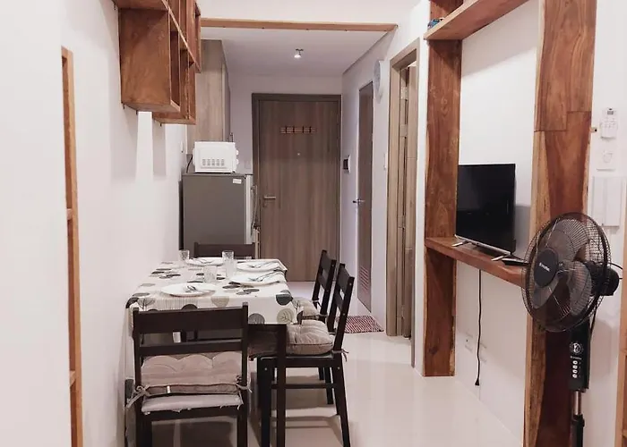 One Bedroom Unit Fame Residences Apartment *