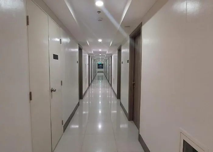 One Bedroom Unit Fame Residences * Manila