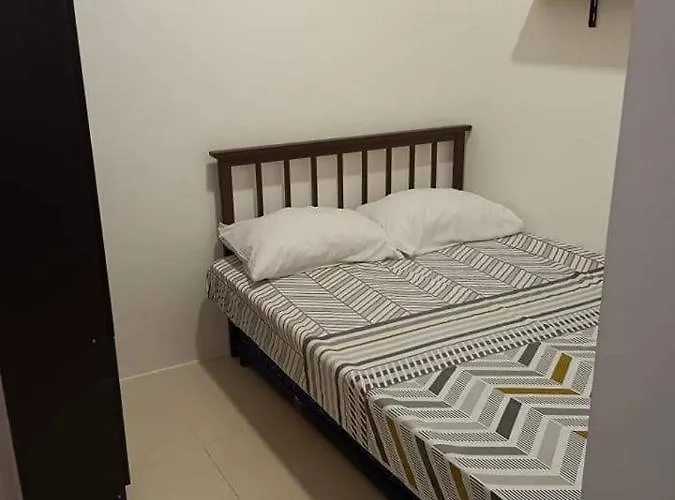 Apartment One Bedroom Unit Fame Residences *