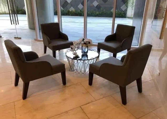 One Bedroom Unit Fame Residences *